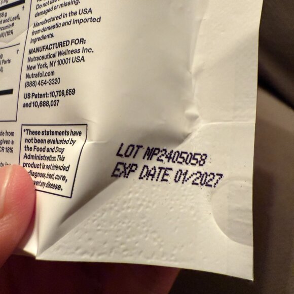 NEW!!! NUTRAFOL Refill Pouch \\ Expires 01/2027 // Unopened! - Picture 3 of 8